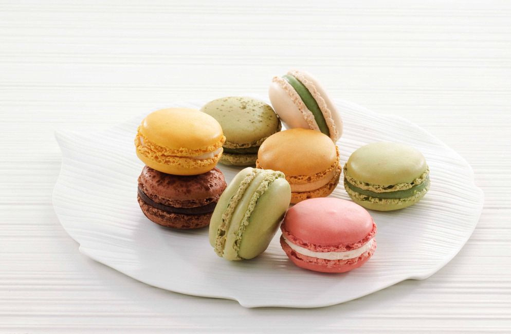 The application of natural pigment in macaron baking food was studied